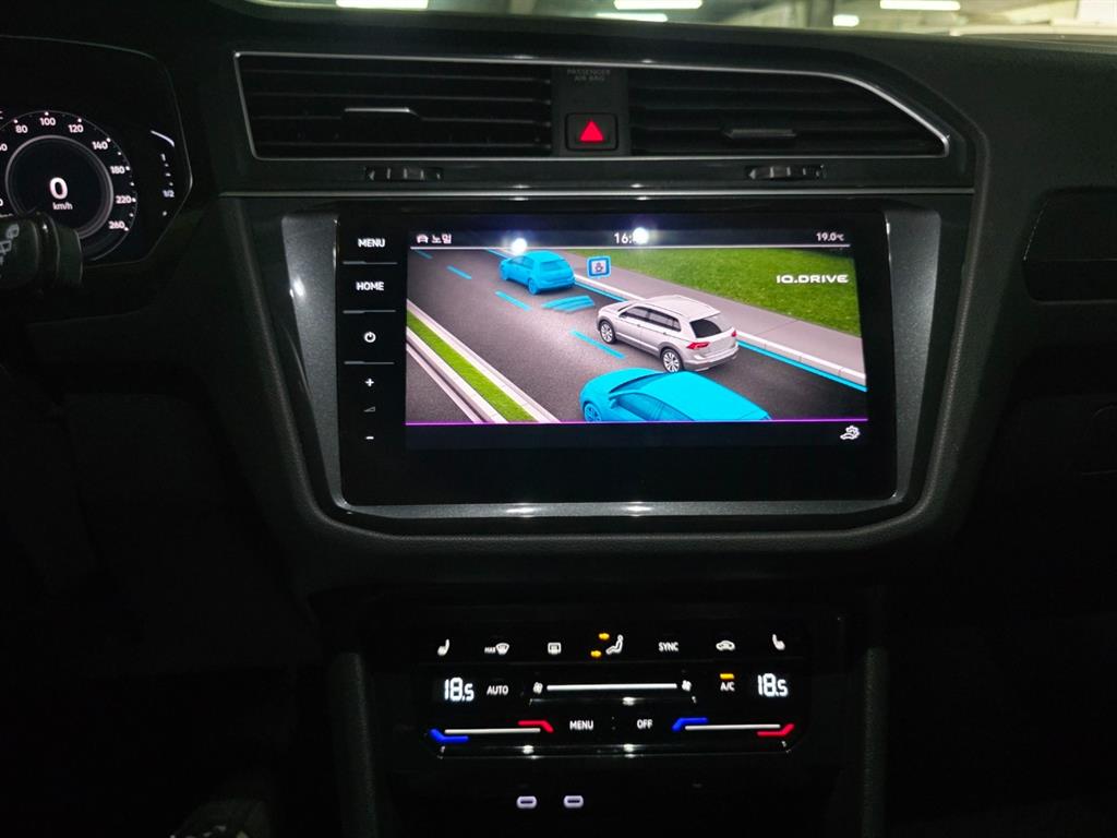 Volkswagen Tiguan - Vista 12