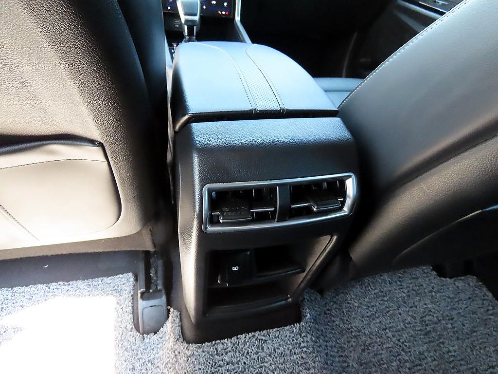 Ssangyong Torres 2023 Blanco - Importación desde Corea - HF Imports Iquique - Foto 17
