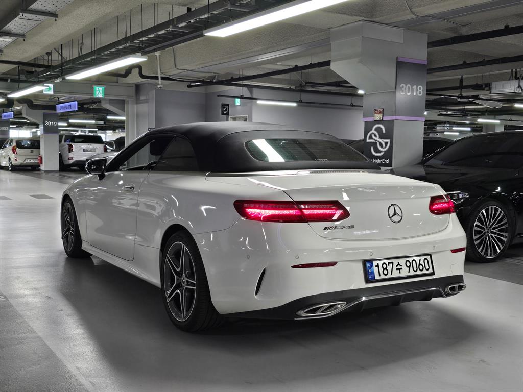 Mercedes Benz E class - Vista 3