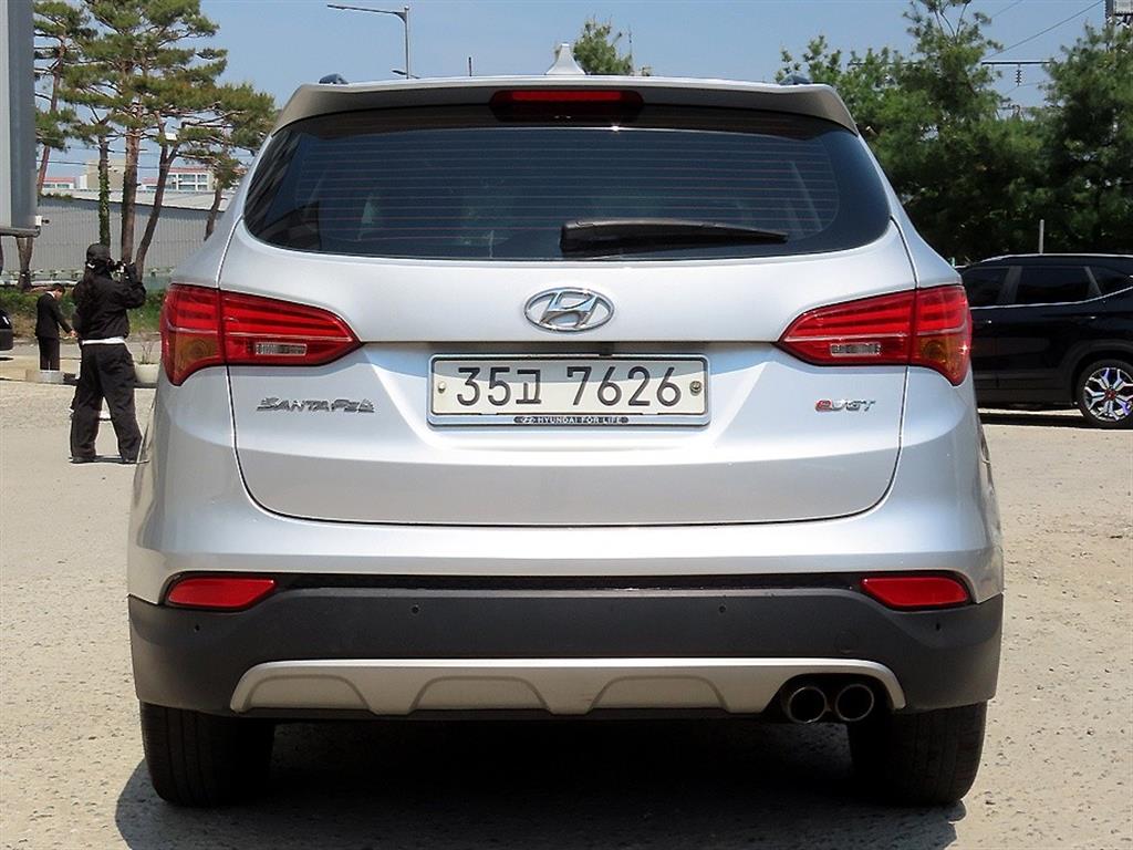 HYUNDAI Santa Fe - Vista 4
