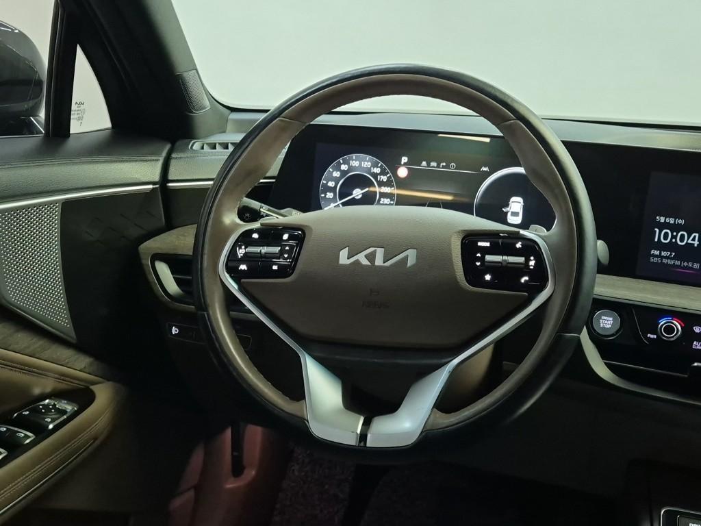 KIA K8 - Vista 8