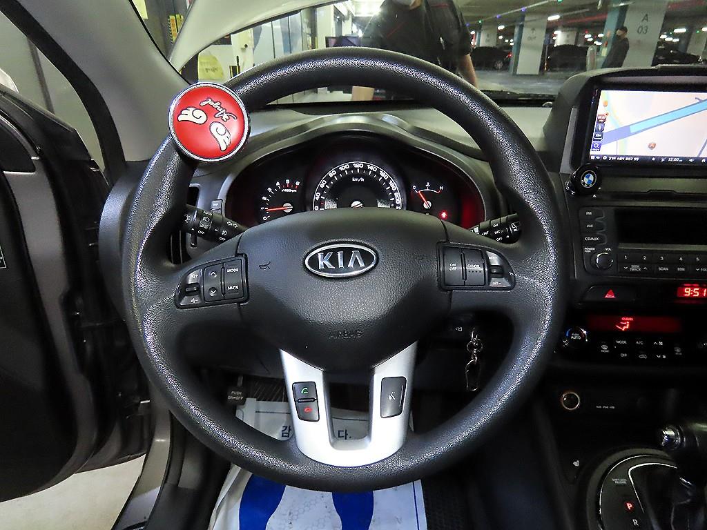 KIA Sportage - Vista 8