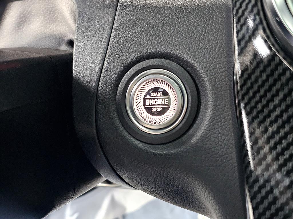 Mercedes Benz C Class 2019 Blanco - Importación desde Corea - HF Imports Iquique - Foto 14