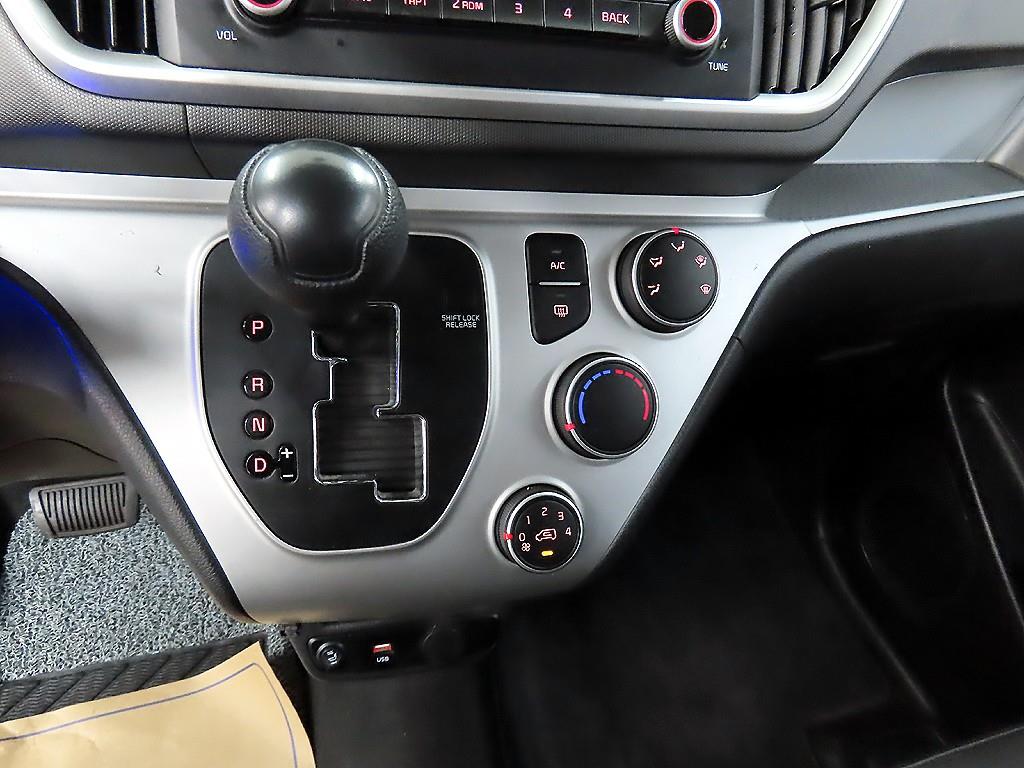 KIA Ray - Vista 10