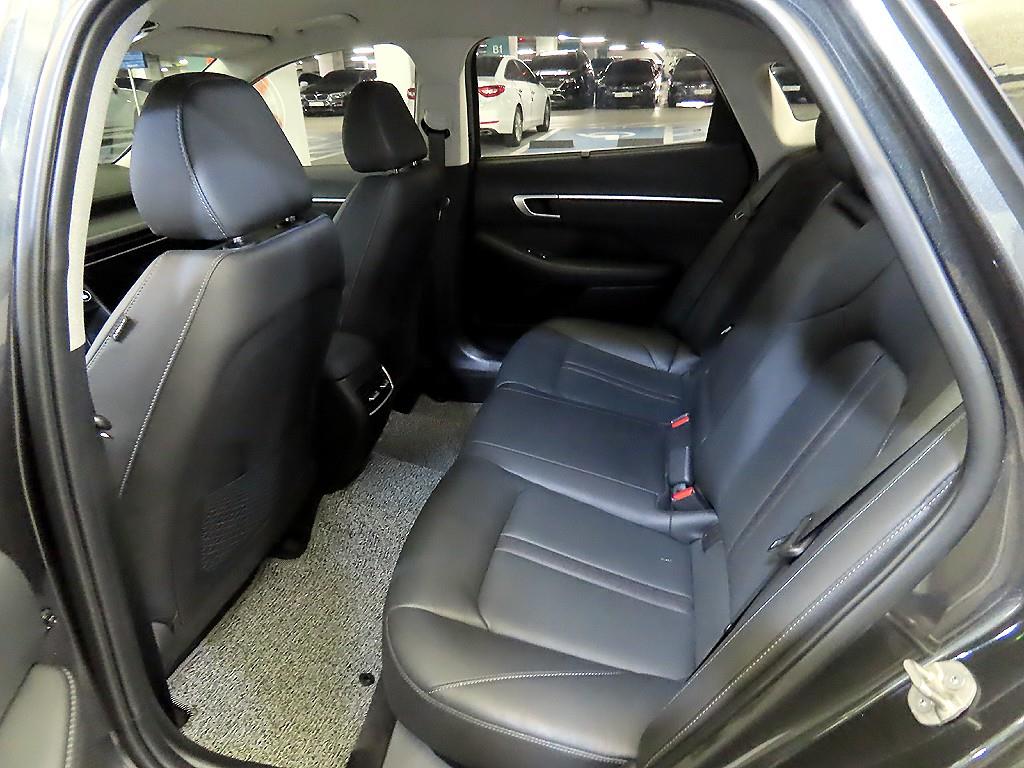 HYUNDAI Sonata - Vista 7