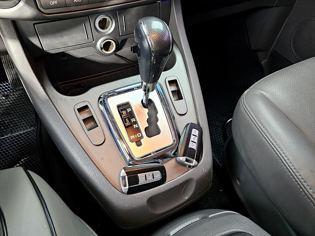 Ssangyong Korando 2014 Plateado - Importación desde Corea - HF Imports Iquique - Foto 13