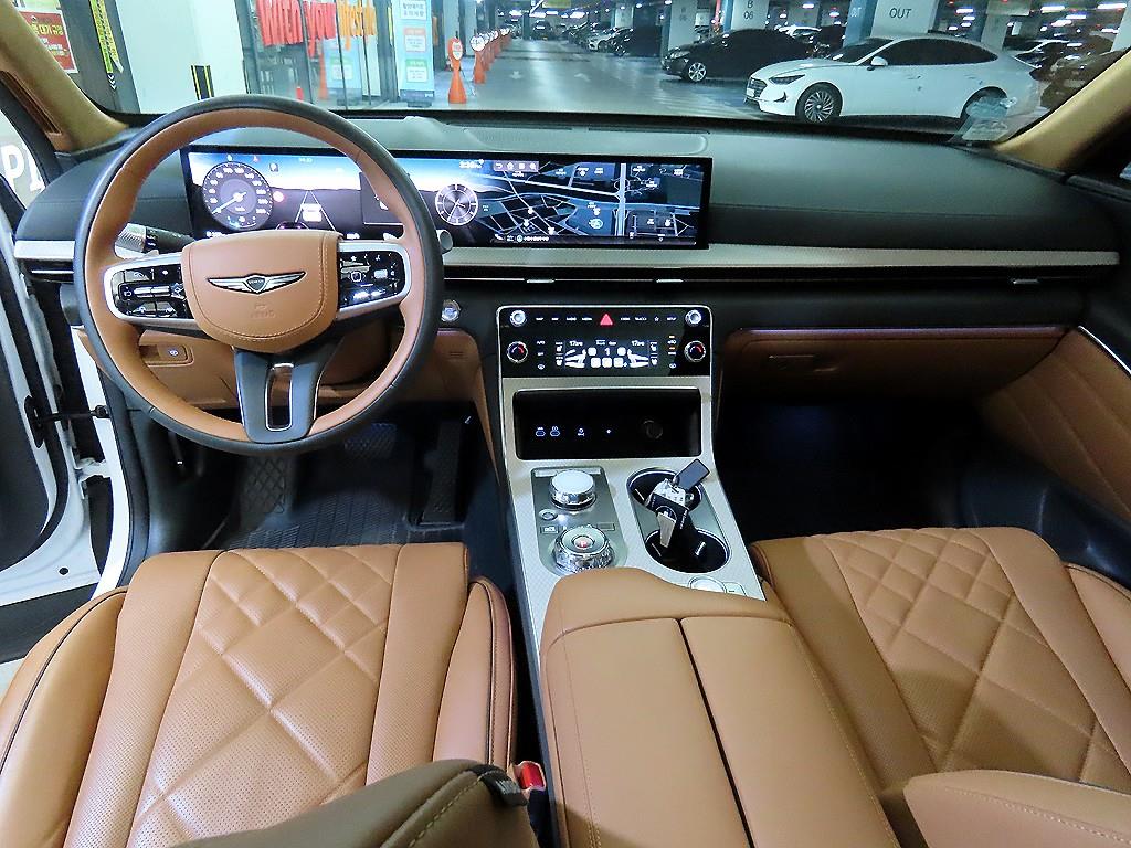 Genesis GV80 - Vista 10