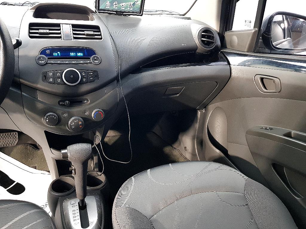 Chevrolet Spark - Vista 10