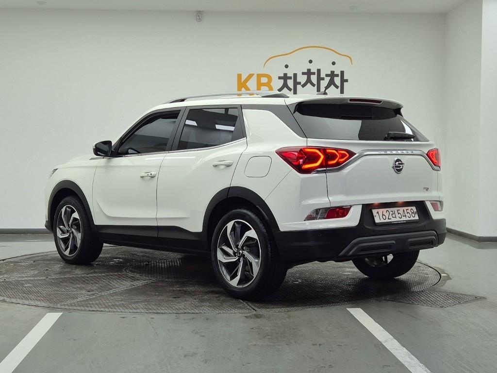 Ssangyong Korando - Vista 3