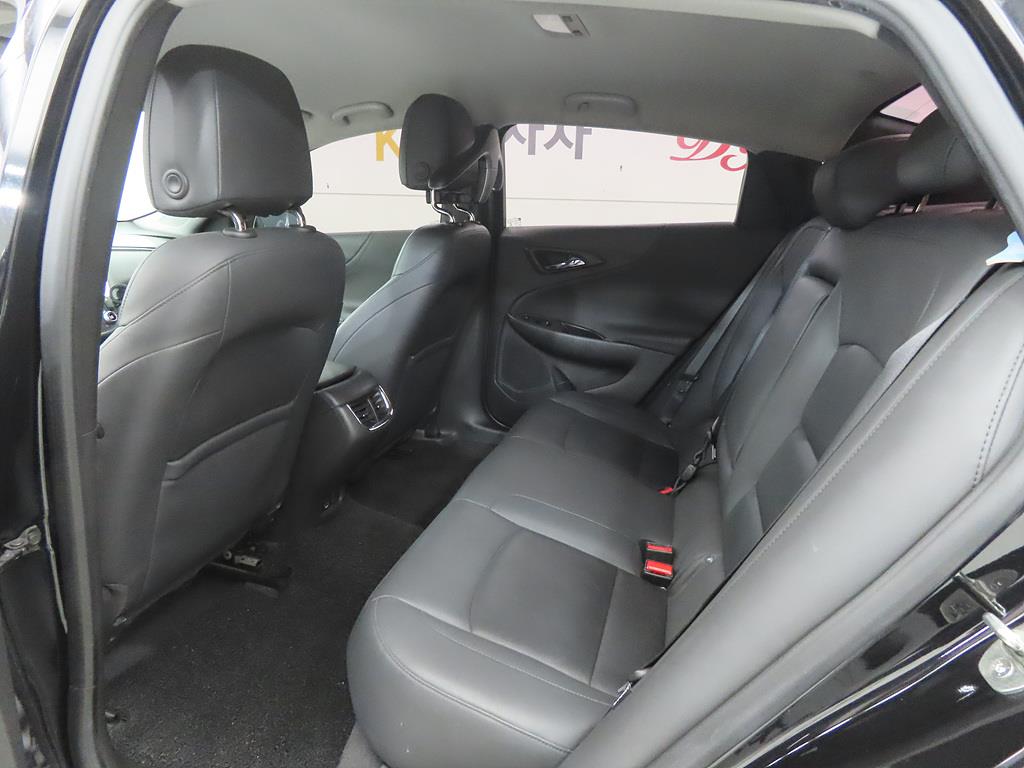 Chevrolet Malibu - Vista 6