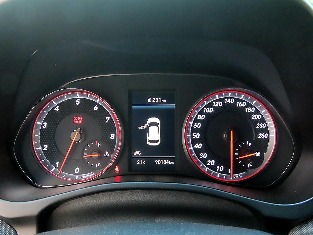 HYUNDAI Veloster - Vista 9