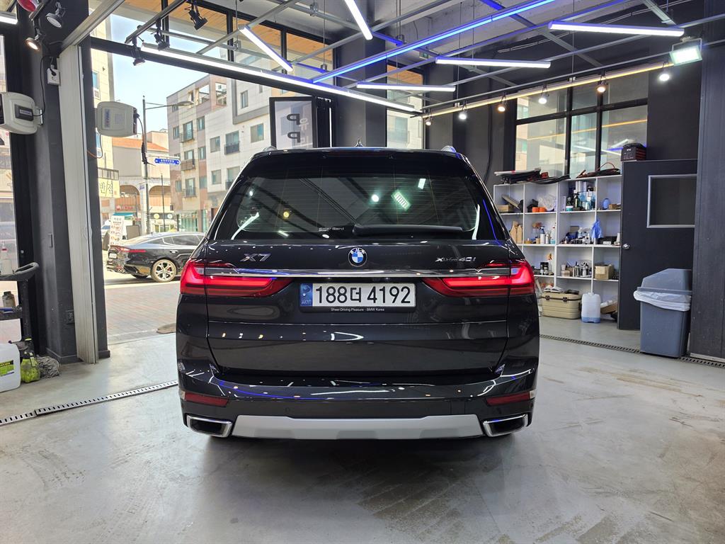 BMW X7 - Vista 2
