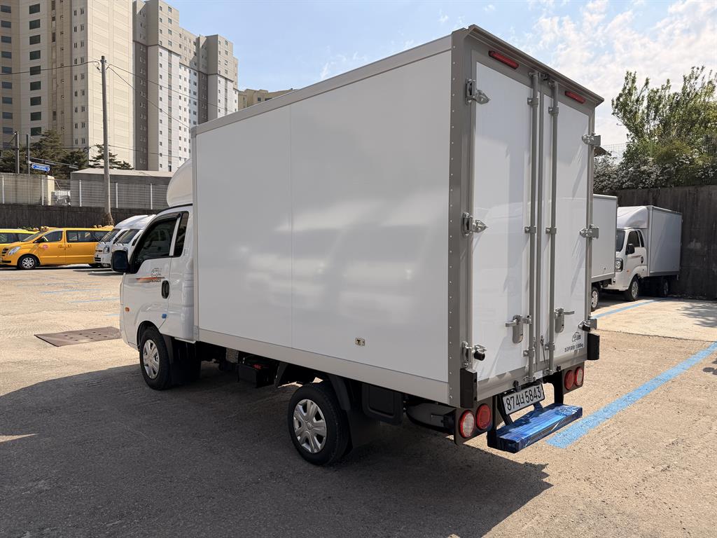 Small Truck Normal Box(High Deck) - Vista 4