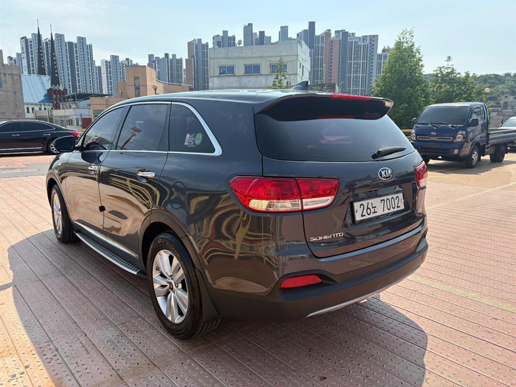 KIA Sorento - Vista 2
