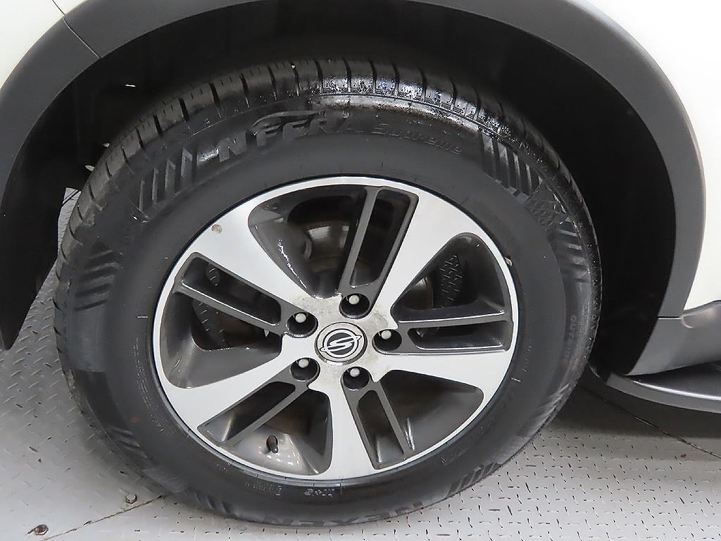 Ssangyong Rexton - Vista 9