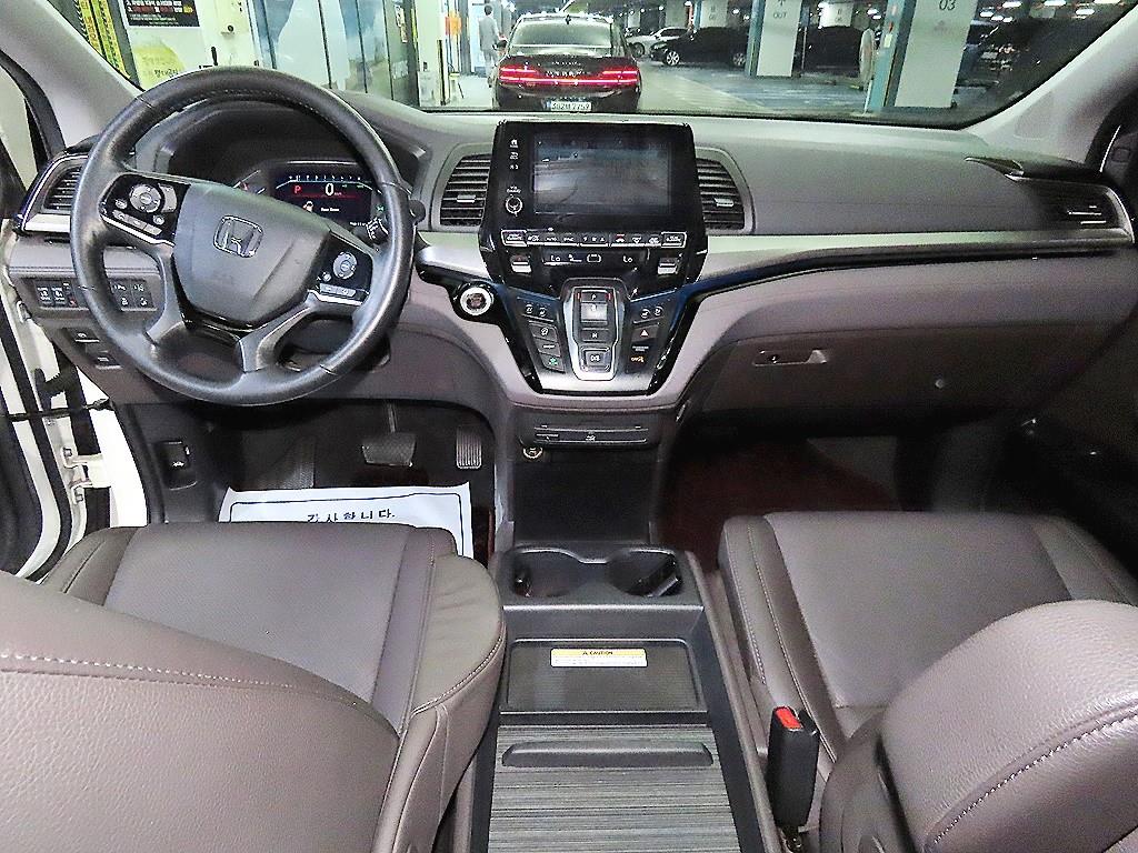 Honda Odyssey - Vista 9