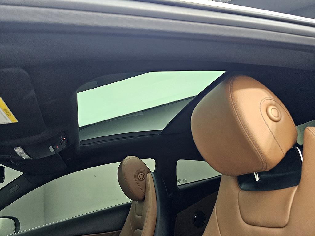 Mercedes Benz C Class - Vista 10
