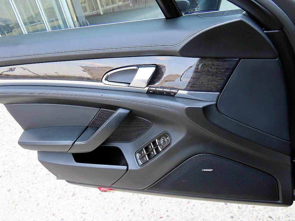 Porsche Panamera - Vista 11
