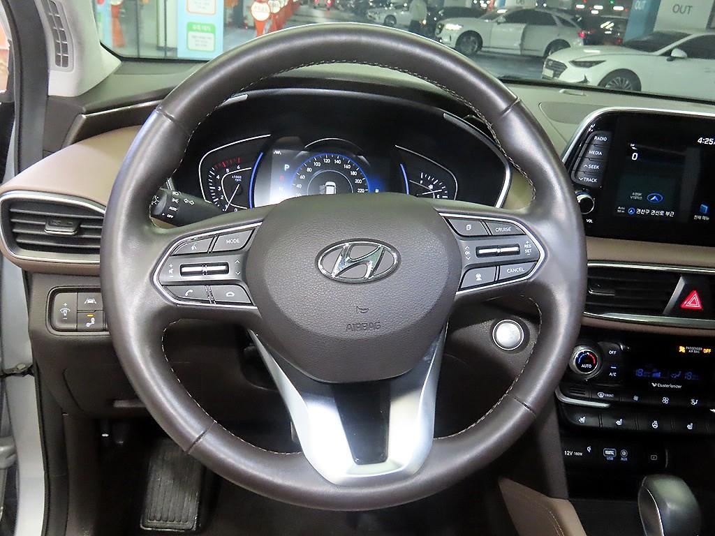 HYUNDAI Santa Fe - Vista 8