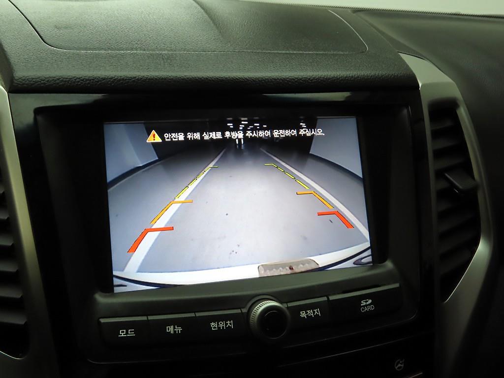 Ssangyong Tivoli 2015 Blanco - Importación desde Corea - HF Imports Iquique - Foto 17