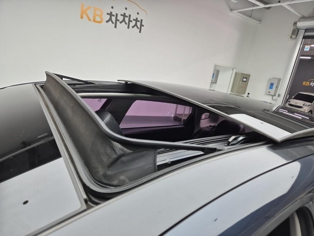 KIA K5 - Vista 11
