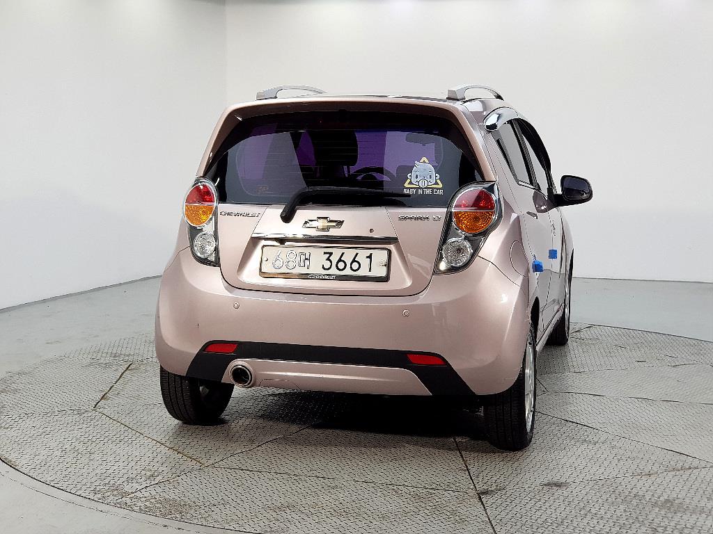 Chevrolet Spark - Vista 3