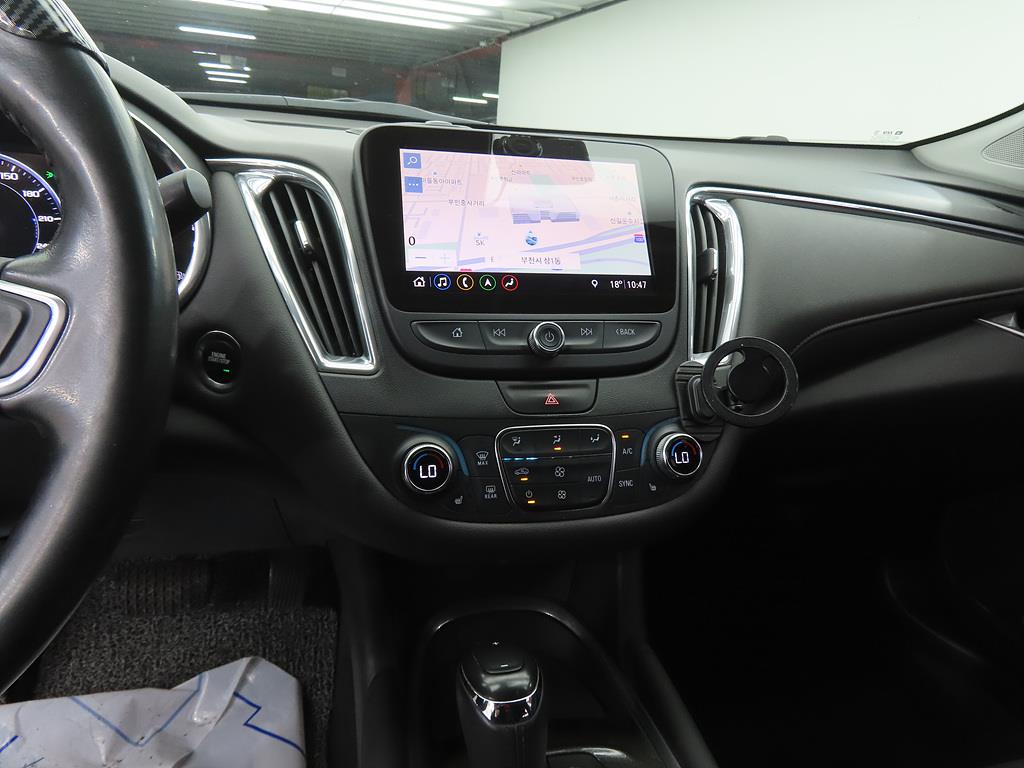 Chevrolet Malibu - Vista 10
