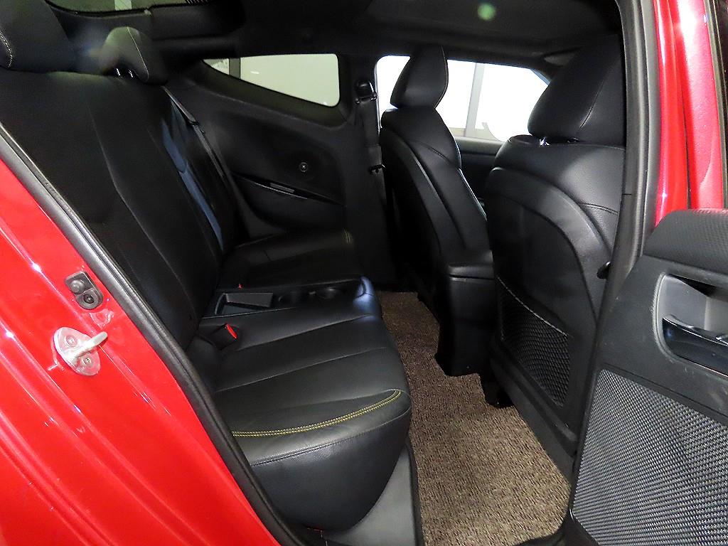 HYUNDAI Veloster - Vista 7