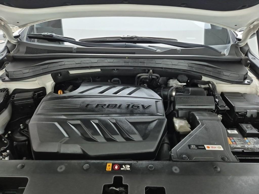 HYUNDAI Santa Fe - Vista 5
