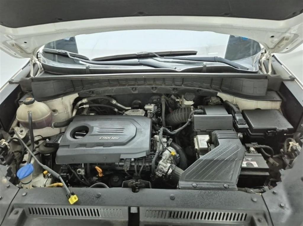HYUNDAI Tucson - Vista 5
