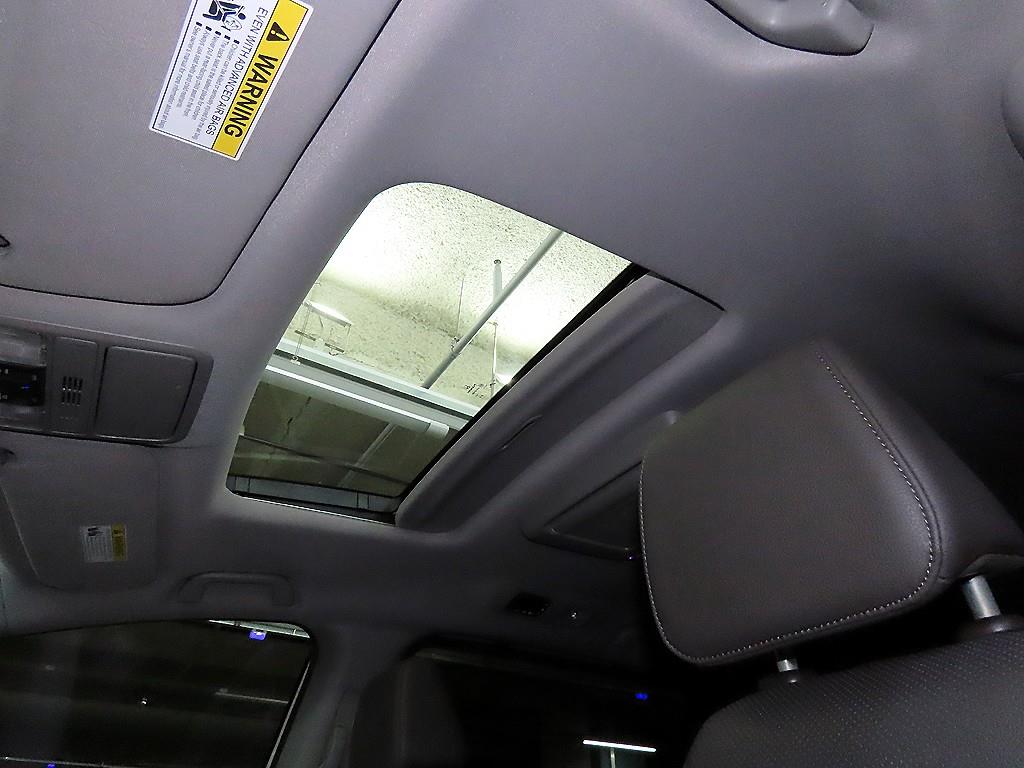 Honda Odyssey 2019 Blanco - Importación desde Corea - HF Imports Iquique - Foto 17