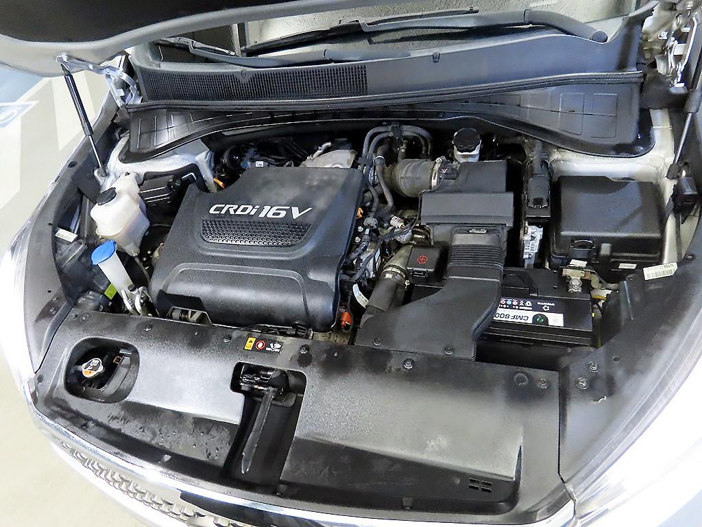 KIA Sorento 2015 Plateado - Importación desde Corea - HF Imports Iquique - Foto 19