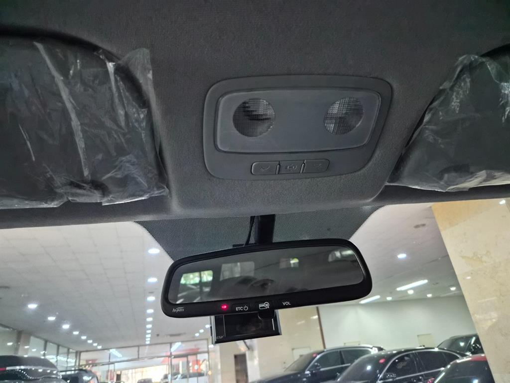 HYUNDAI Starex 2019 Amarillo - Importación desde Corea - HF Imports Iquique - Foto 18