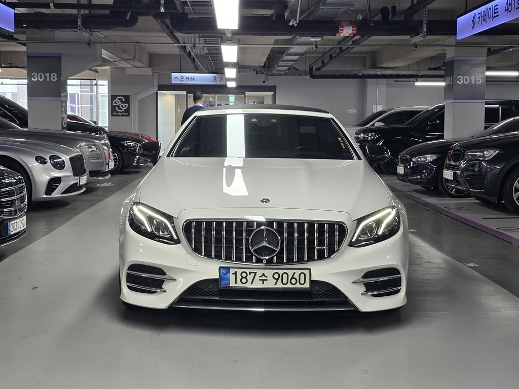 Mercedes Benz E class - Vista 2