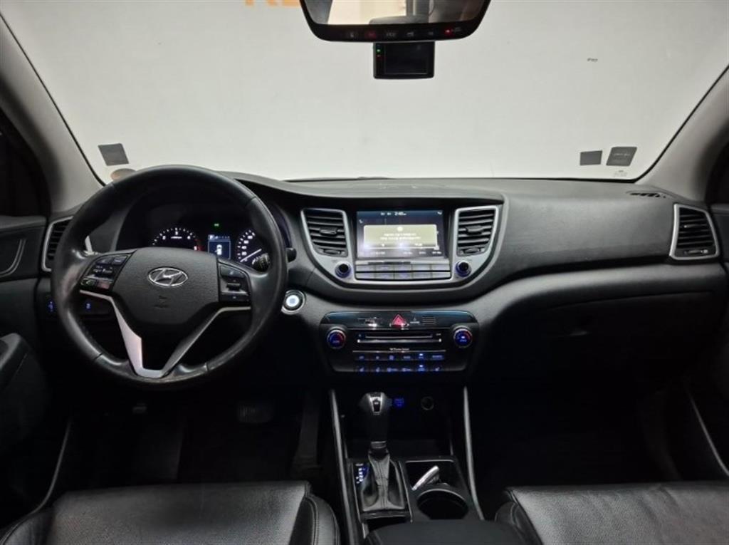 HYUNDAI Tucson - Vista 7