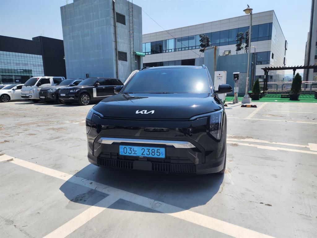 KIA EV3 2025 Negro - Importación desde Corea - HF Imports Iquique - Foto 1