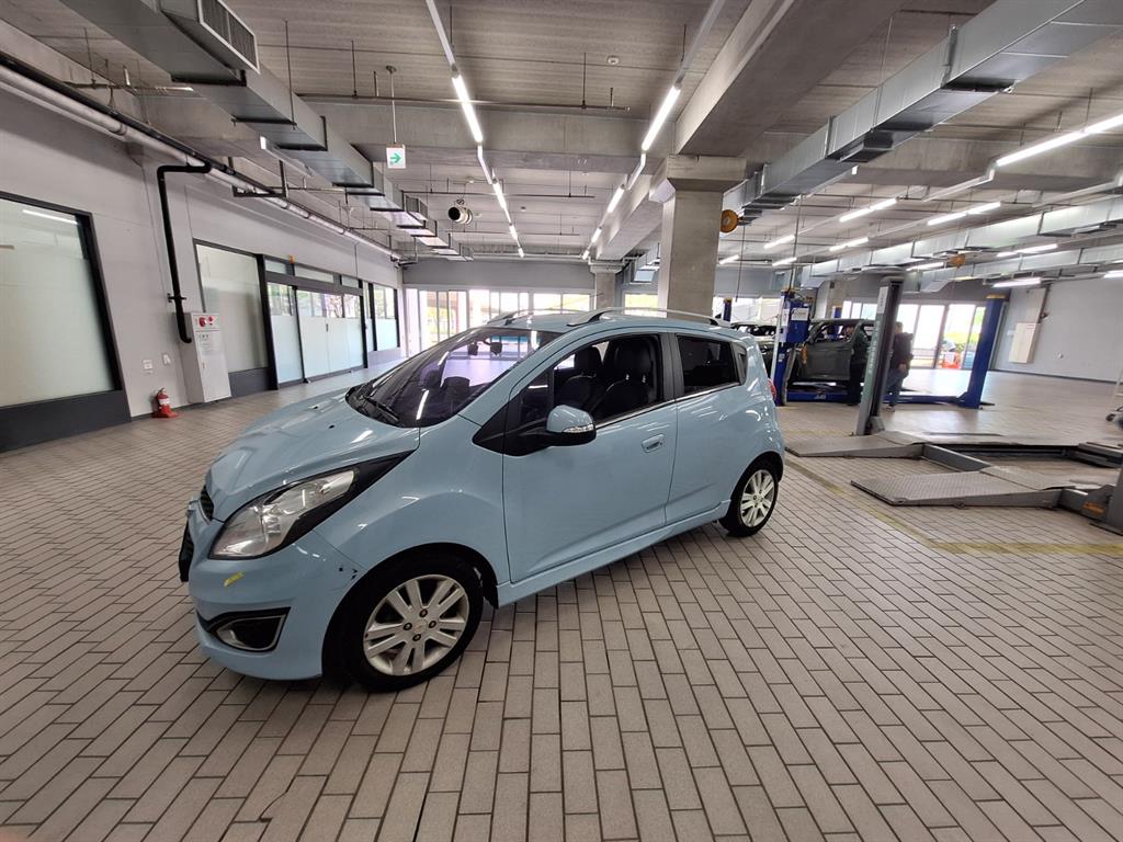 Chevrolet Spark - Vista 2