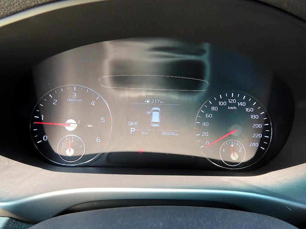 KIA Sorento - Vista 9