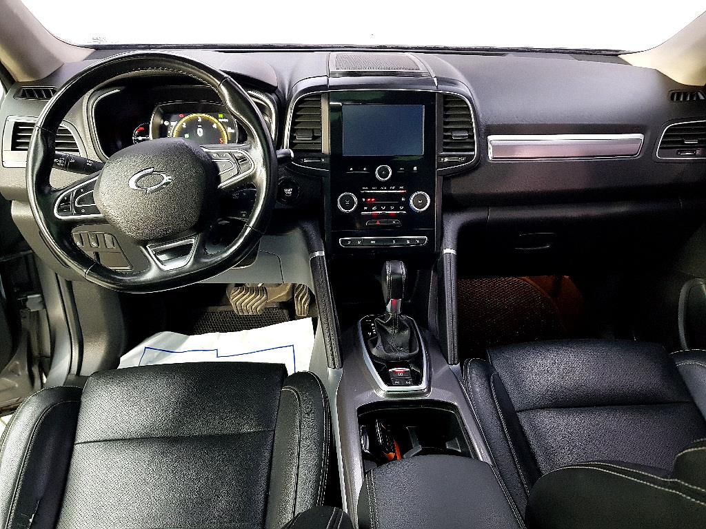 SAMSUNG QM6 - Vista 5