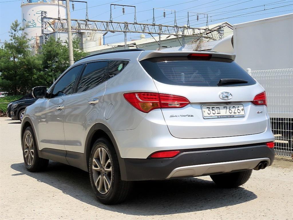 HYUNDAI Santa Fe - Vista 3