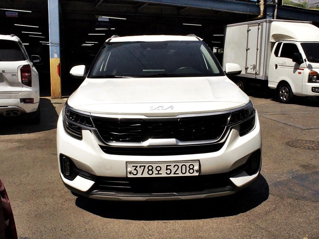 KIA Seltos 2023 Blanco - Importación desde Corea - HF Imports Iquique - Foto 1