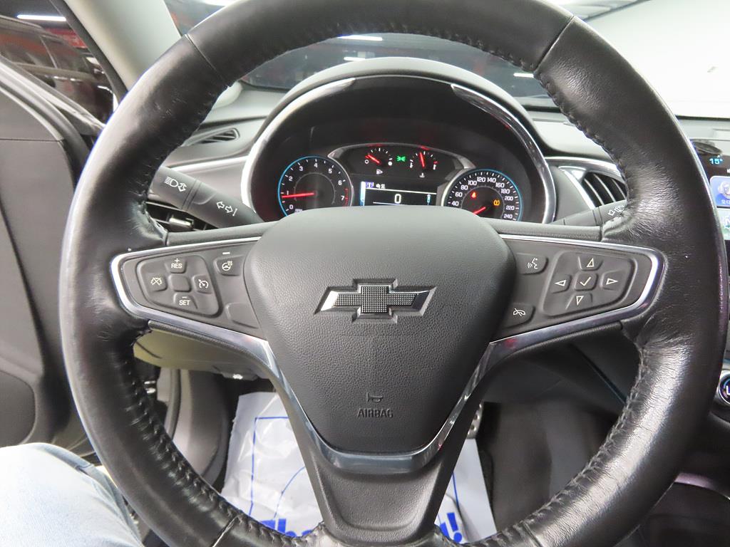 Chevrolet Malibu - Vista 8