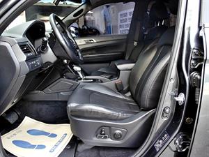 Ssangyong Rexton - Vista 10