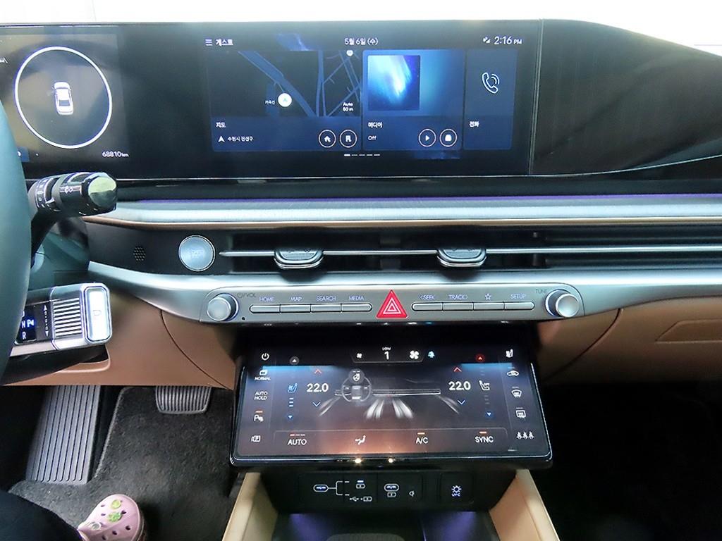 HYUNDAI Grandeur - Vista 12