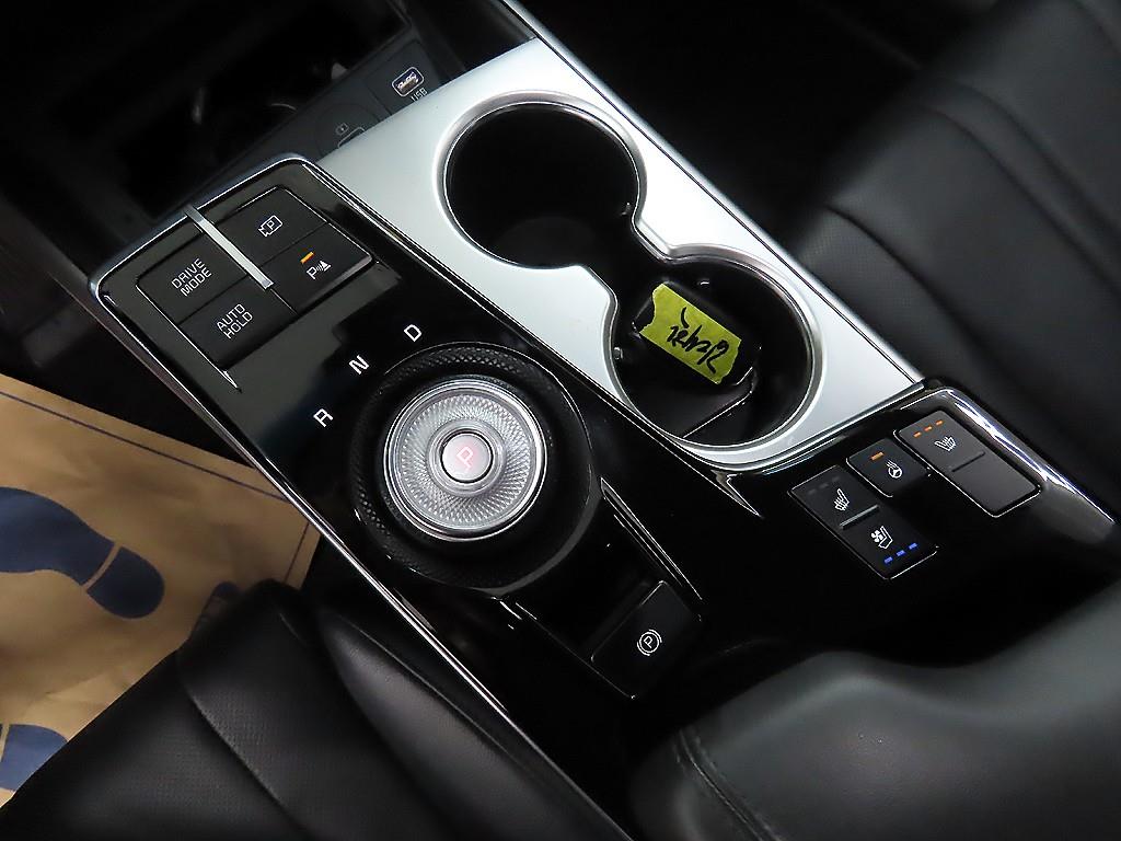 KIA K8 - Vista 10
