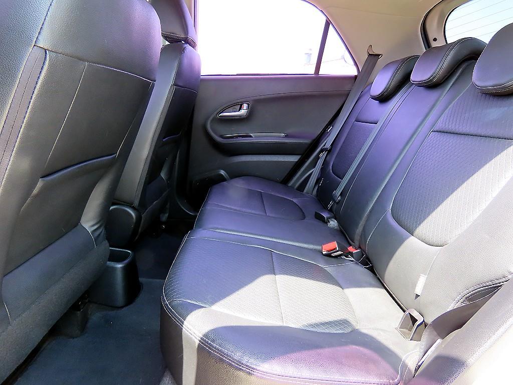 KIA Morning - Vista 6