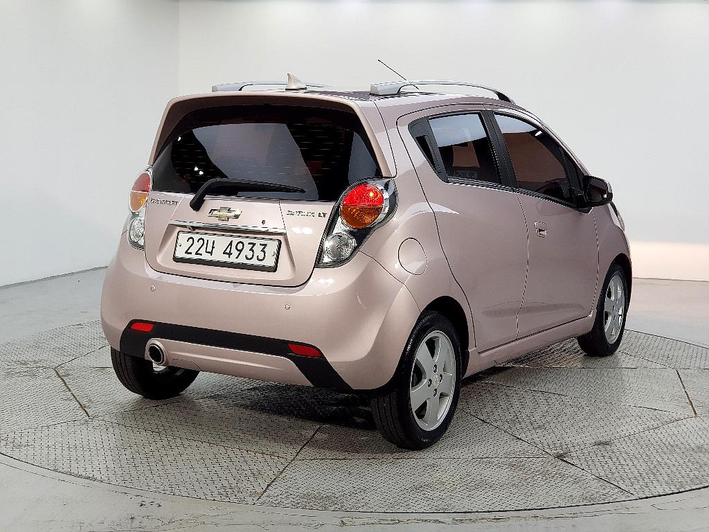 Chevrolet Spark - Vista 4