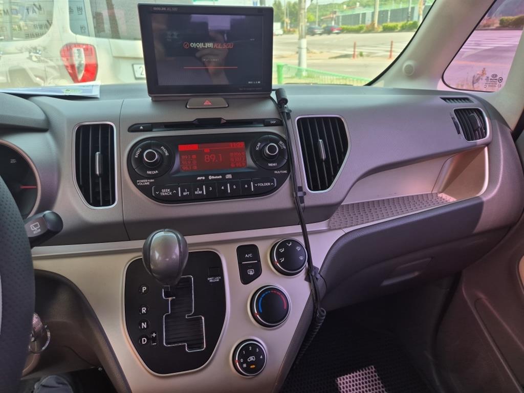 KIA Ray - Vista 7