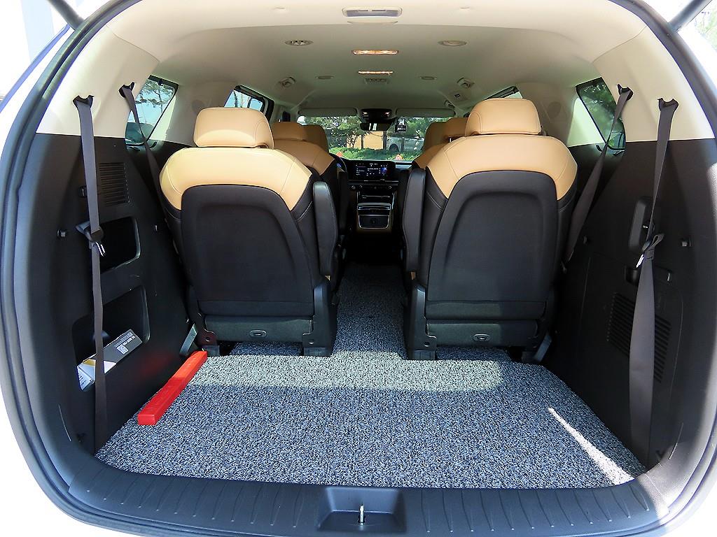 KIA Carnival 2022 the color of pearl - Importación desde Corea - HF Imports Iquique - Foto 16