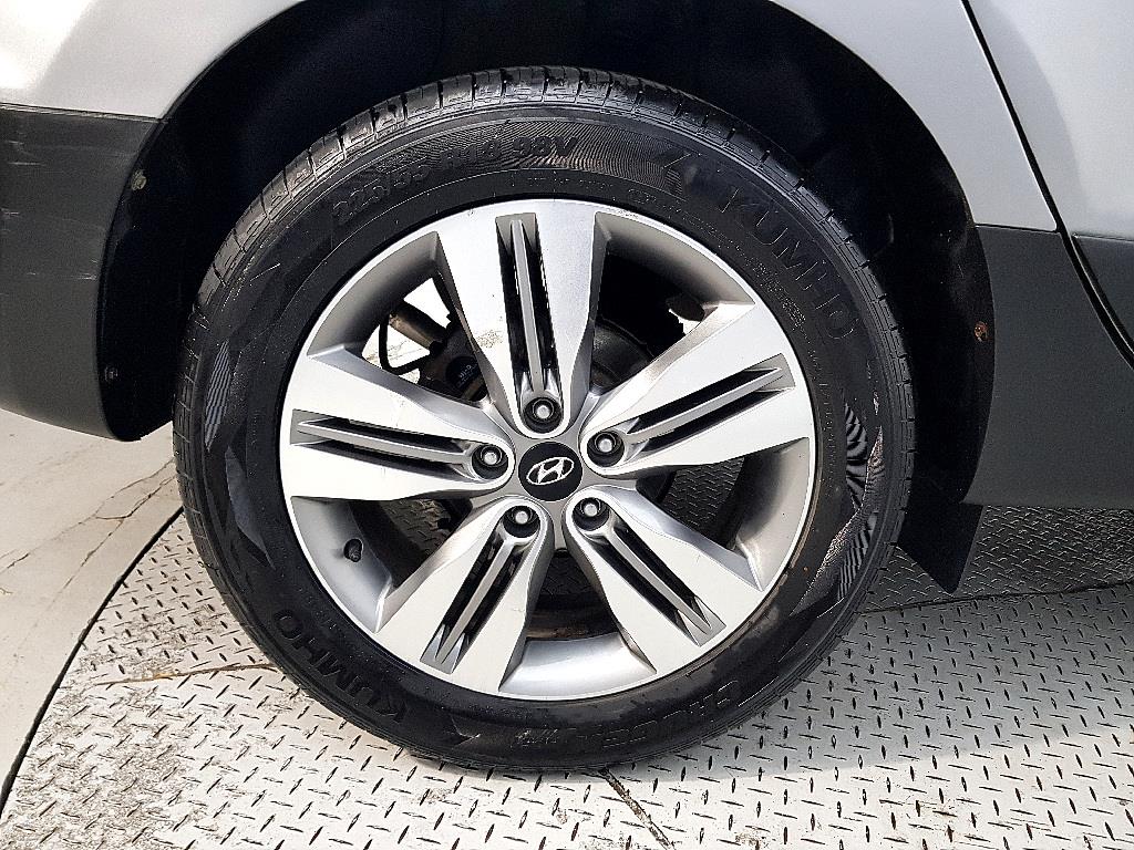 HYUNDAI Tucson 2015 Gris - Importación desde Corea - HF Imports Iquique - Foto 20